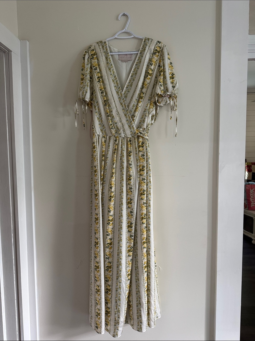 Gal Meets Glam Cream Maxi Dress with Yellow Floral Stripes